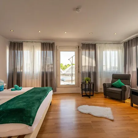Appartement Great Place Top Penthouse Stuttgart Airport & Messe *