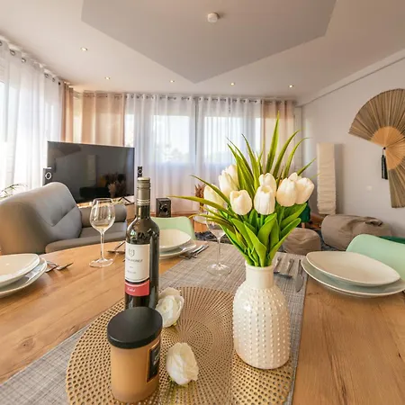 Appartement Great Place Top Penthouse Stuttgart Airport & Messe *