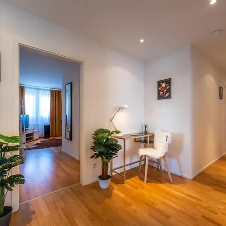 Appartement Great Place Top Penthouse Stuttgart Airport & Messe *