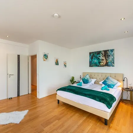 Great Place Top Penthouse Stuttgart Airport & Messe