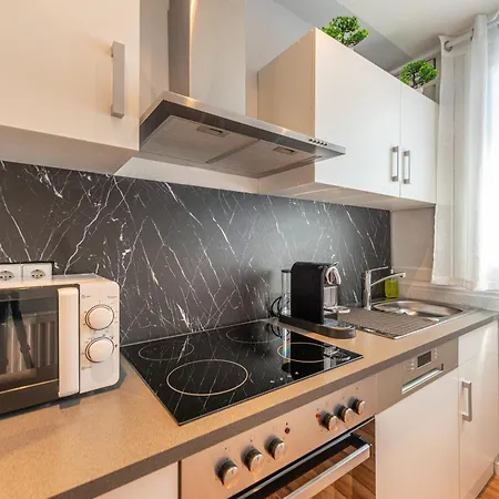 Great Place Top Penthouse Stuttgart Airport & Messe *